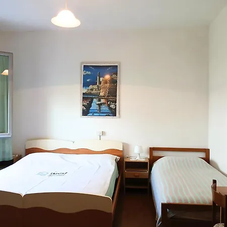 Cn039 - Cesenatico, Trilocale Con Giardino E Posto Auto Apartmán Cesenatico