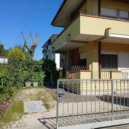 Apartmán Cn039 - Cesenatico, Trilocale Con Giardino E Posto Auto Cesenatico